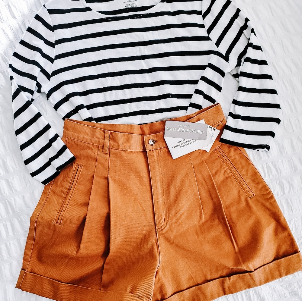 Jones New York high waist paper bag shorts